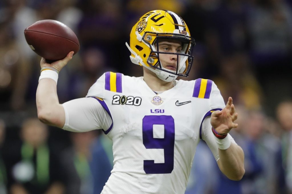 Cincinnati Bengals select Joe Burrow first overall draft pick