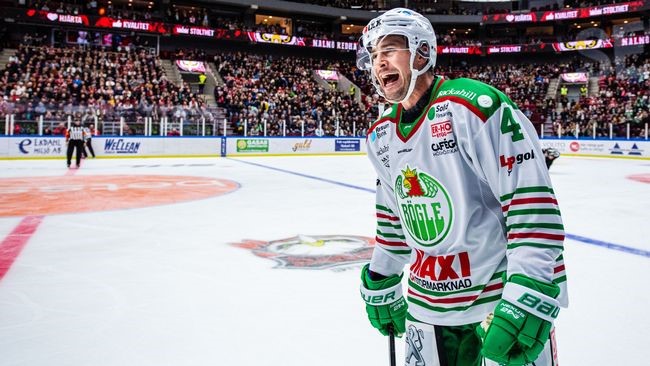 Anaheim signs SHL MVP Kodie Curran