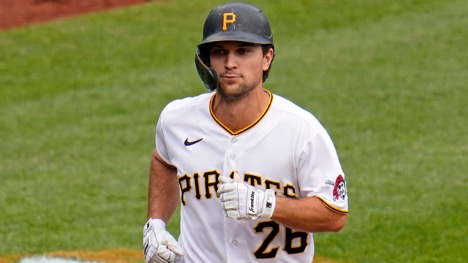 Pittsburgh Pirates trade Adam Frazier to San Diego